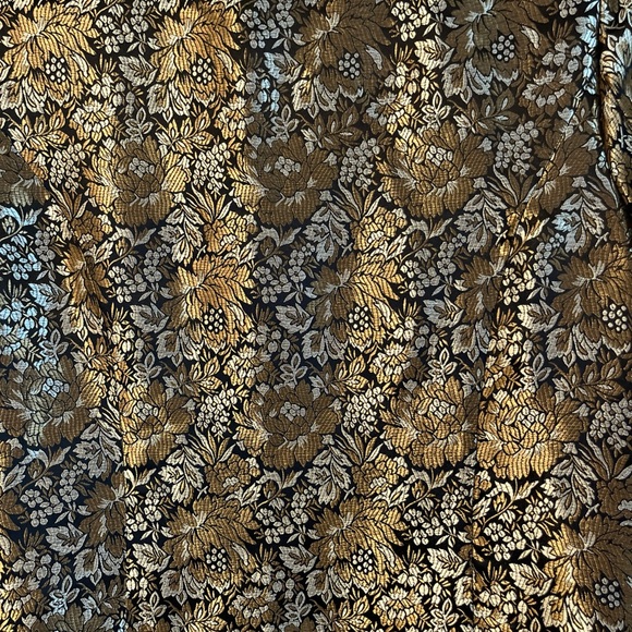 Jaclyn Smith Black and Gold Floral Blazer - Picture 3 of 4